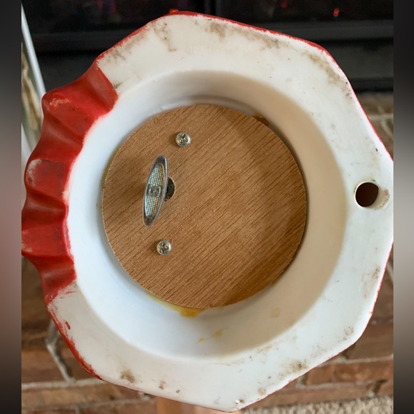 Vintage Porcelain Santa Music Box - Picture 4 of 6